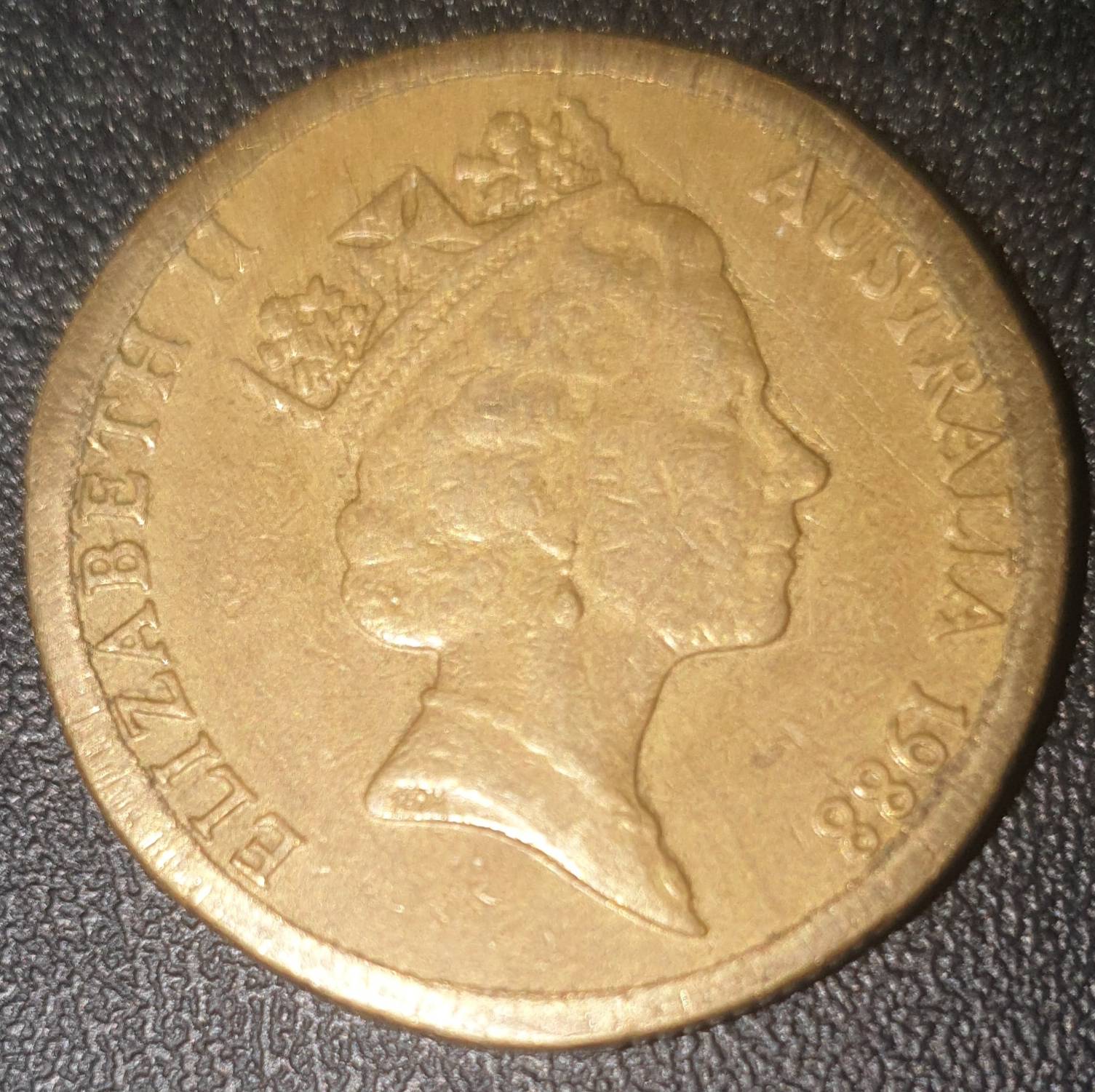 Is-This-1-Dollar-Australian-Coin-A-Mule-Coin